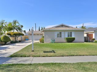 2217 W 9th St, Santa Ana, CA 92703
