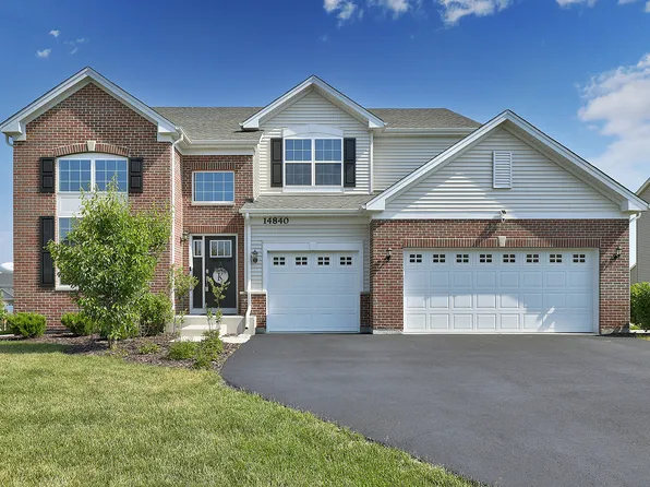 14840 W Deere Dr, Manhattan, IL 60442