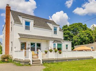 69 Dorothy St, Bethpage, NY 11714