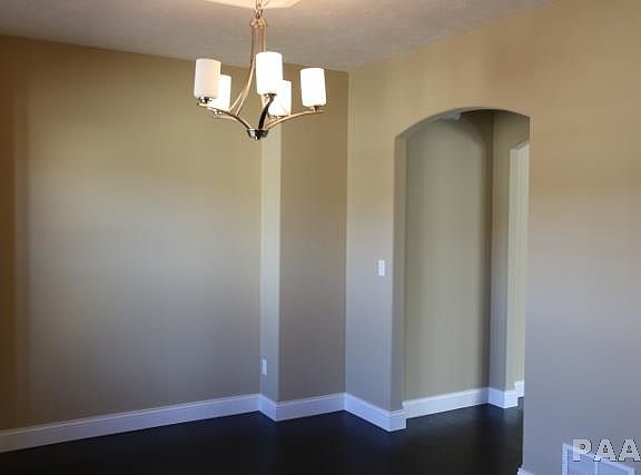 4th image of 6210 Diversey Ct