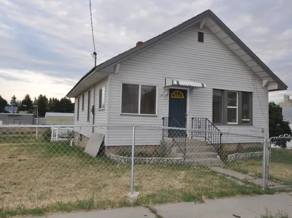 106 N 2nd St, Fairfield, WA 99012