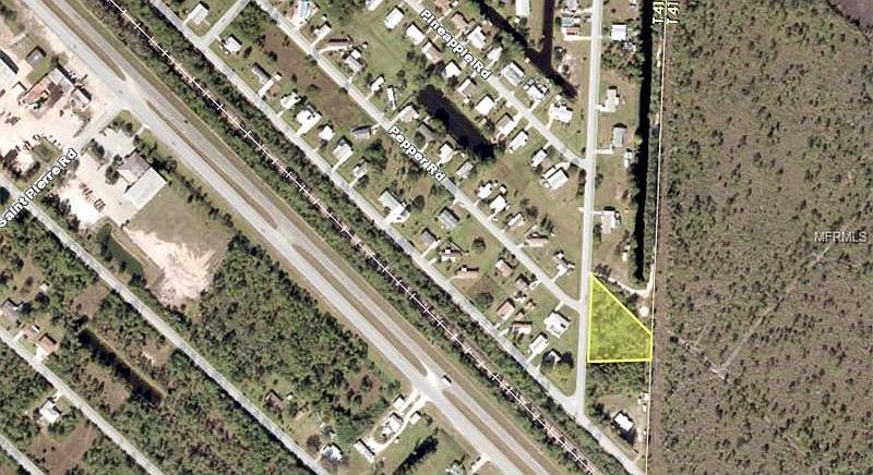 2nd image of 11390 Grapefruit Ln