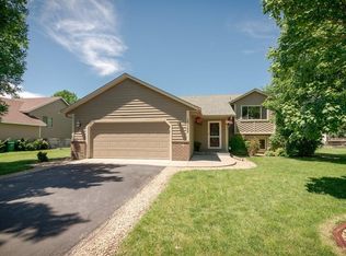 17045 Fieldcrest Ave, Farmington, MN 55024