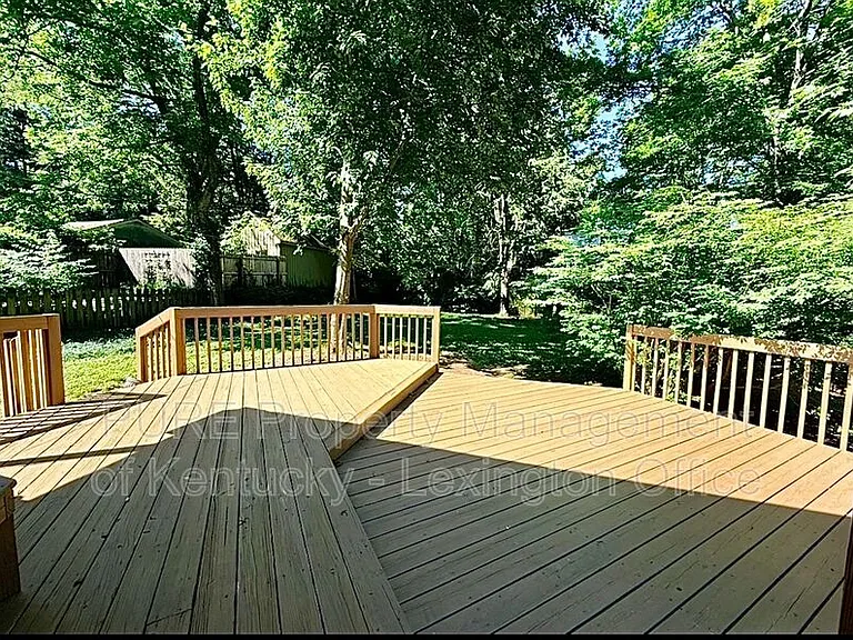 484 Hart Rd — Photo 24