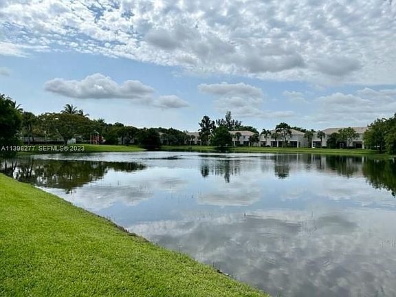 4th image of 5191 Palmbrooke Cir