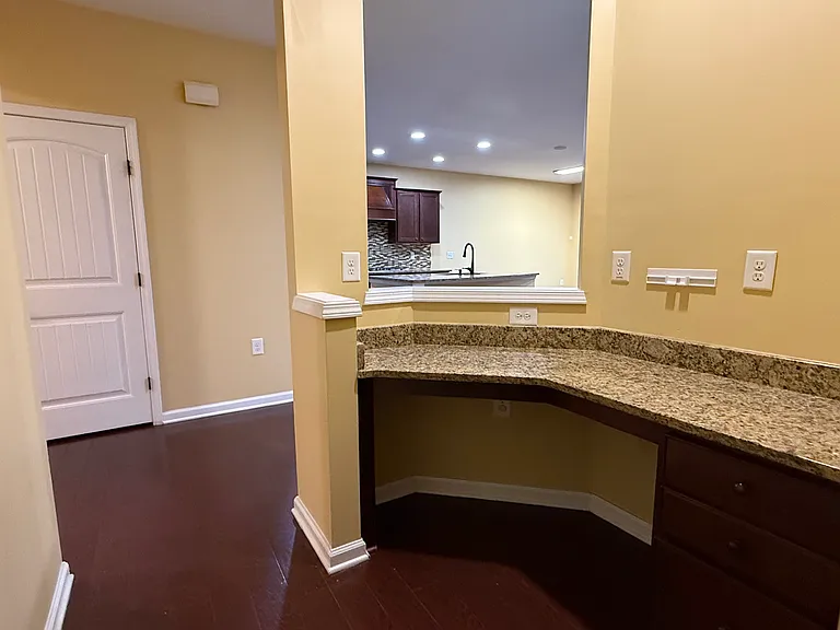 2101 Chipley Dr — Photo 32