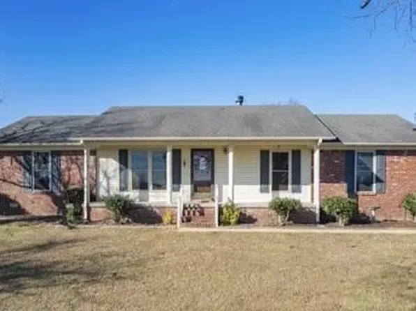 1310 Inca Rd, Henderson, TN 38340