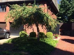 5313 Pembroke Pl, Pittsburgh, PA