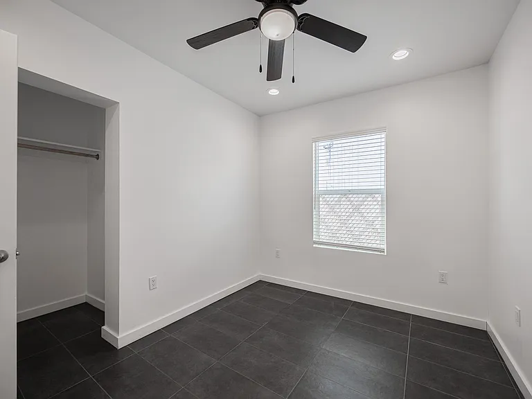 4130 N Longview Ave, Phoenix Az — Photo 16