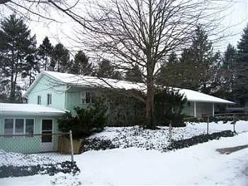 229 Lake Hills Rd photo 1