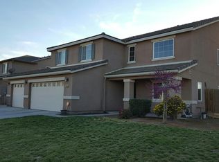 3335 N Ivanhoe Ave, Fresno, CA