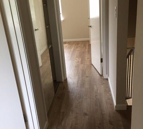 5th image of 10160 Miller Ave