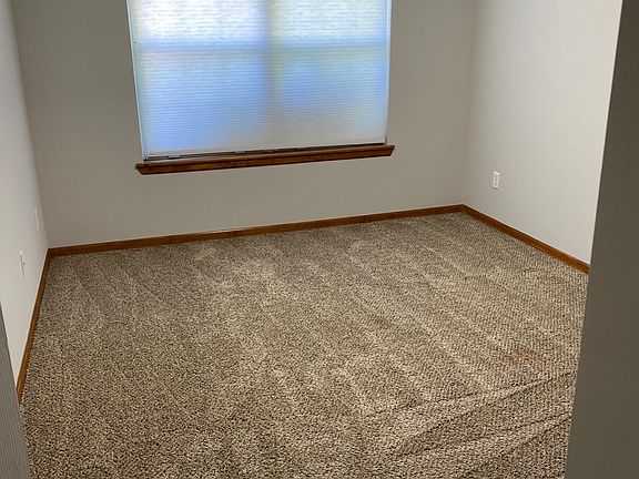 2nd image of 2070 Hidden Valley Ct #2070
