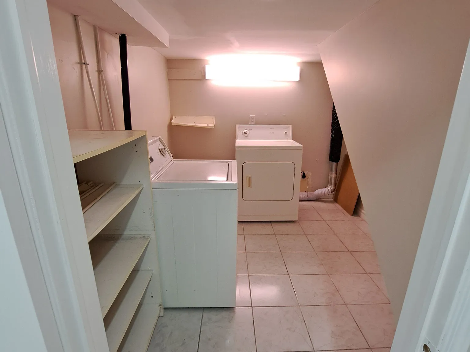 2 bed, $2,000 — Photo 2