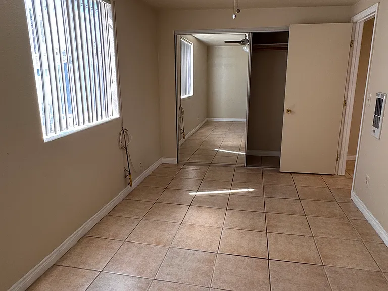 1816 J Ave #E — Photo 6