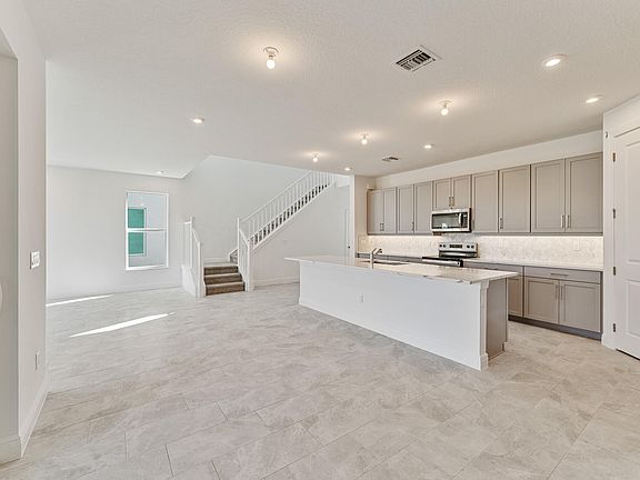 4th image of 3523 NW Solange Court