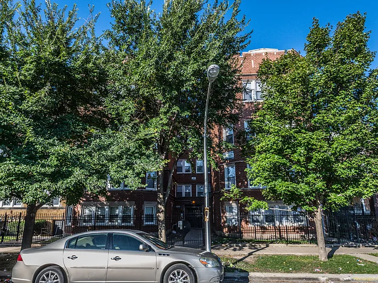 6230 S Artesian Ave — Photo 7