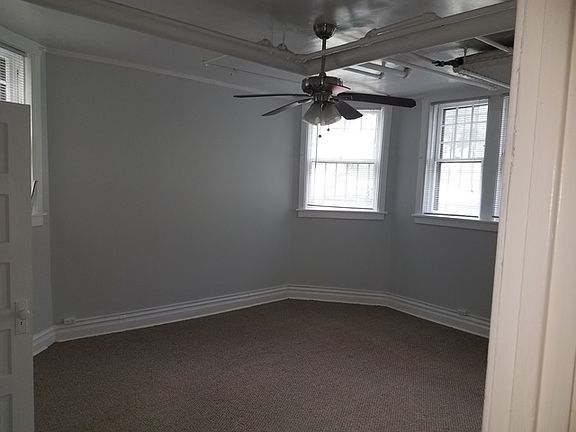 3rd image of 1215 W Lunt Ave APT G