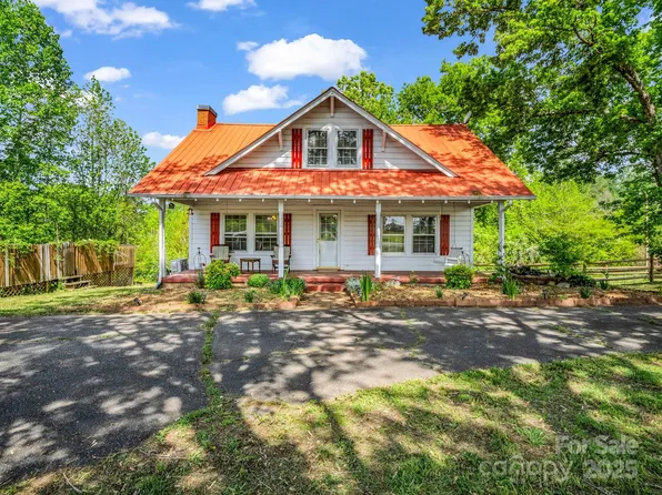 1586 Union Rd, Rutherfordton, NC 28139