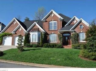 1535 Brockton Ln, Winston Salem, NC 27106