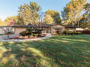 427 Perry Rd, Tallmadge, OH 44278