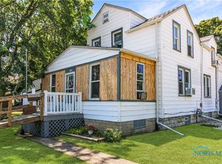 1120 S Lake St, Gypsum, OH 43433