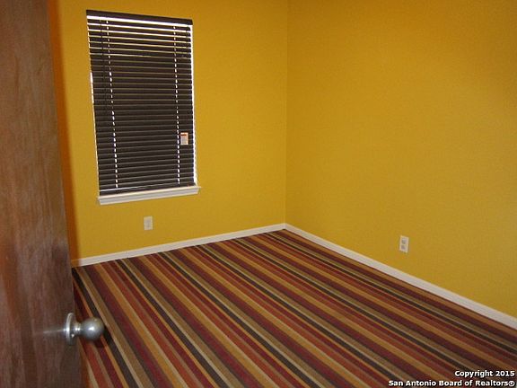 4th image of 137 Rex St