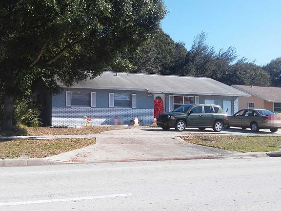 3rd image of 5969 71st St N