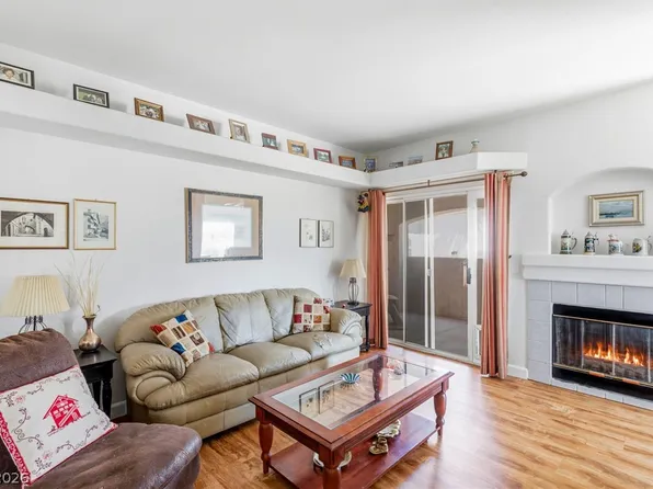 525 Indian Princess Dr Unit 202, Las Vegas, NV 89145