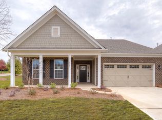 204 Common Oaks Ct, Simpsonville, SC 29681
