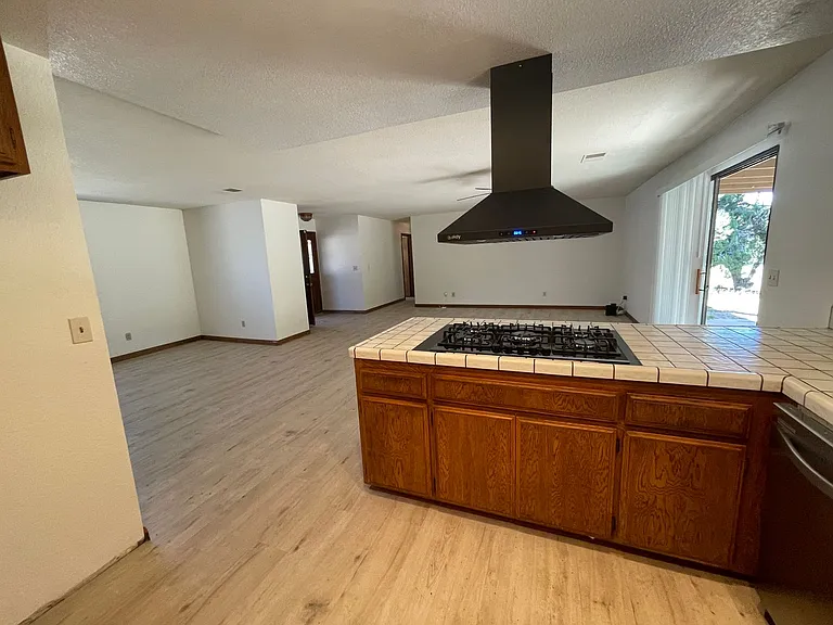 17343 Buckthorn Ave — Photo 27