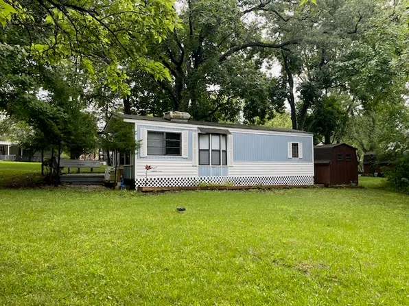 2795 E 28th Rd Lot 198, Seneca, IL 61360