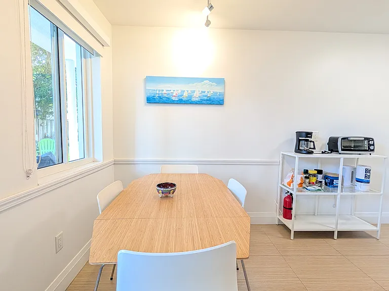 4324 N Ocean Dr #3 — Photo 6