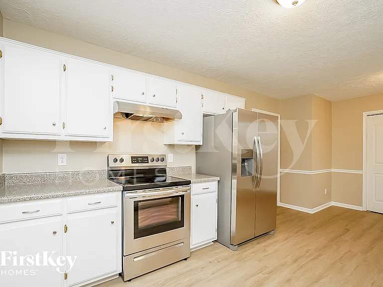 1415 Tuffnell Dr — Photo 5