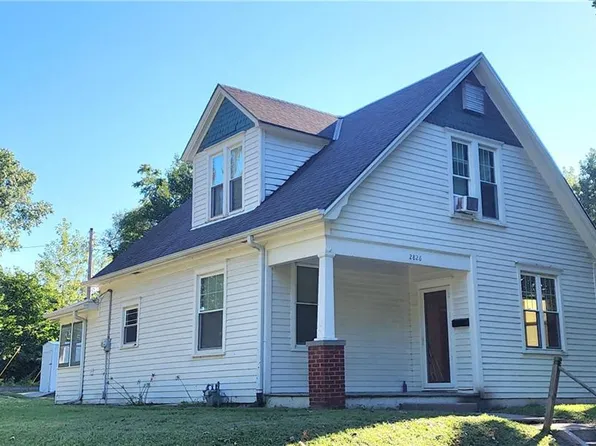 2826 Mary St, Saint Joseph, MO 64507