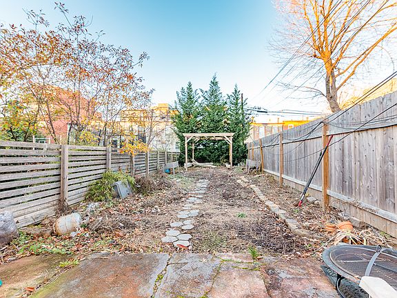 3rd image of 161 Saint Marks Ave #11