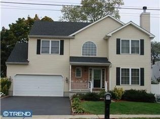 345 Leonard Ave, Hamilton, NJ