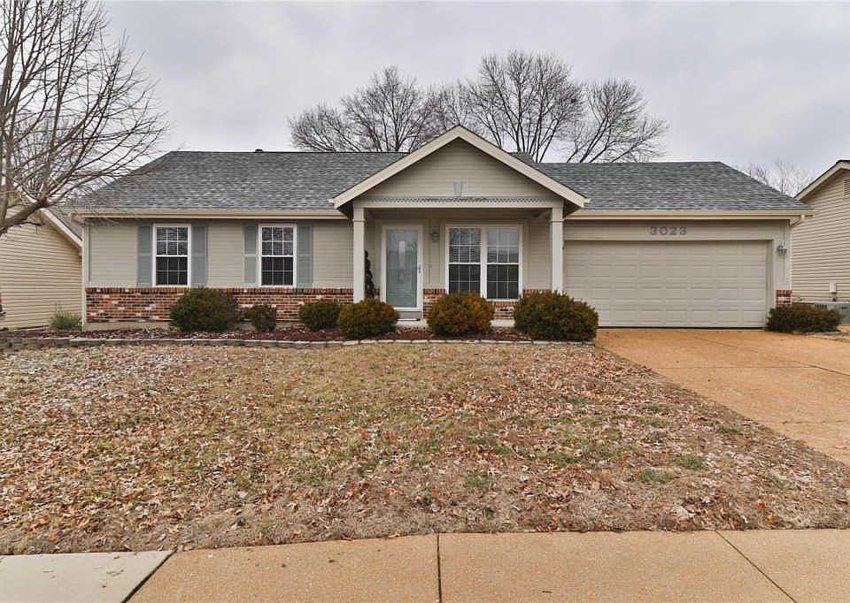 1st image of 3023 Blue Mountain Dr