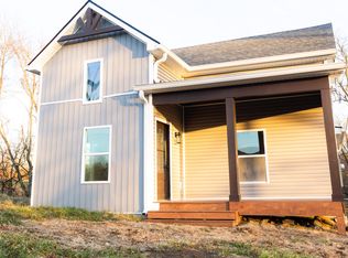 942 Hawkins Cummins Rd, Paris, KY 40361