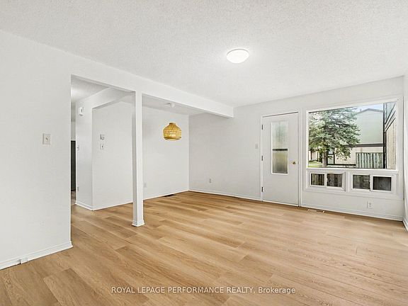 5th image of 1641 Meadowbrook Rd