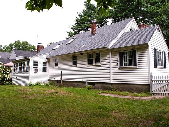 4th image of 8 Norman Smith St
