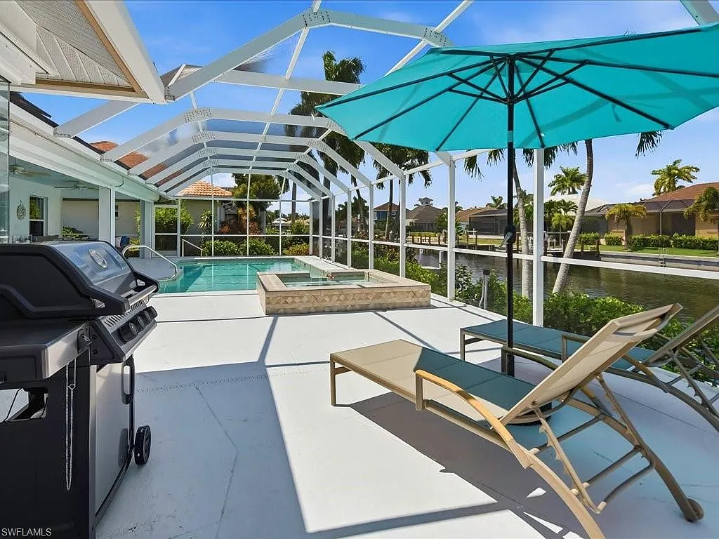 4 bed, 2.5 bath, 2014 sqft, $15,000 — Photo 1