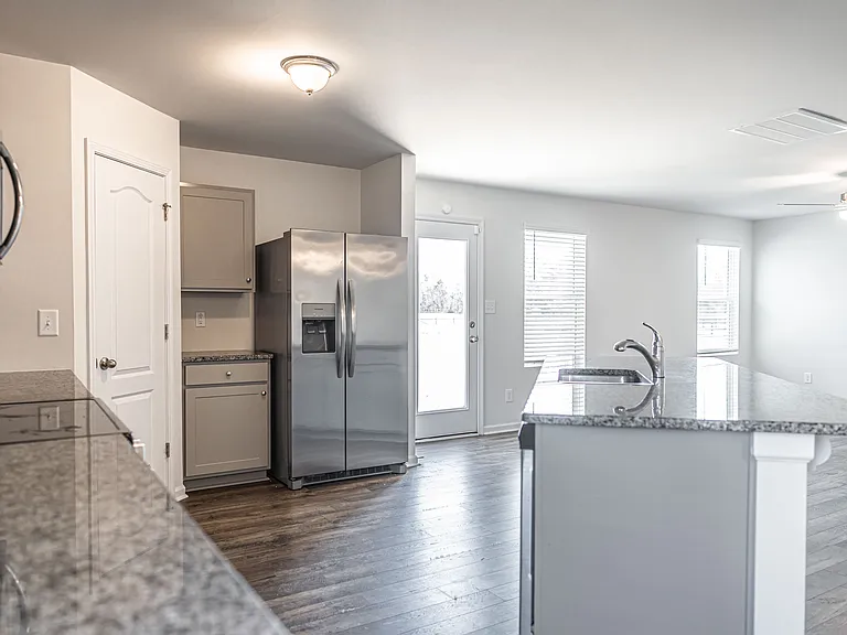 397 Walters Run Dr — Photo 8