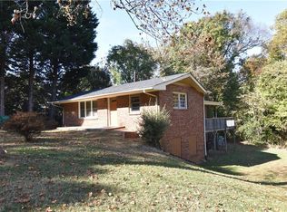 301 Jeanette Ave, High Point, NC 27265