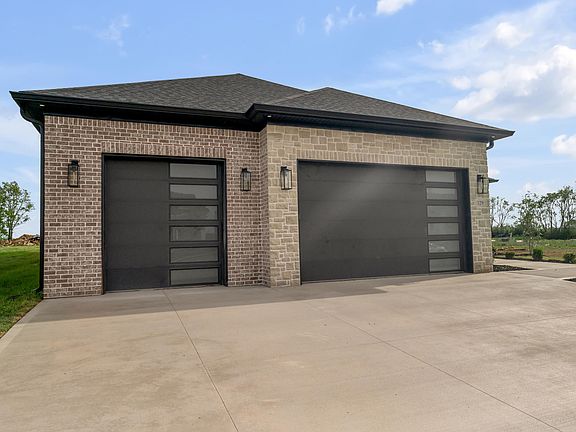 4th image of 129 Zane Ln