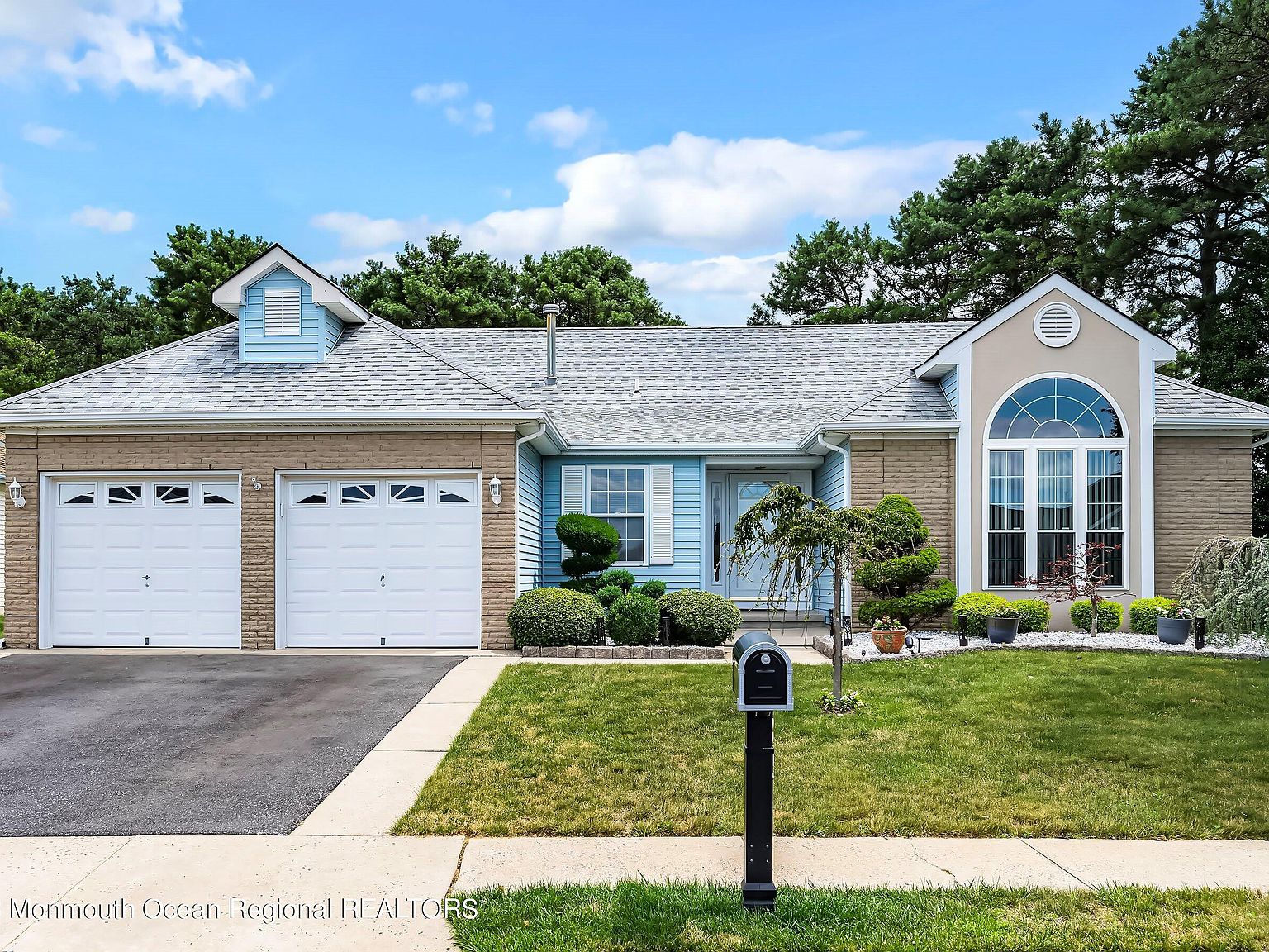 85 Woodstock Drive, Toms River, NJ 08757 Zillow