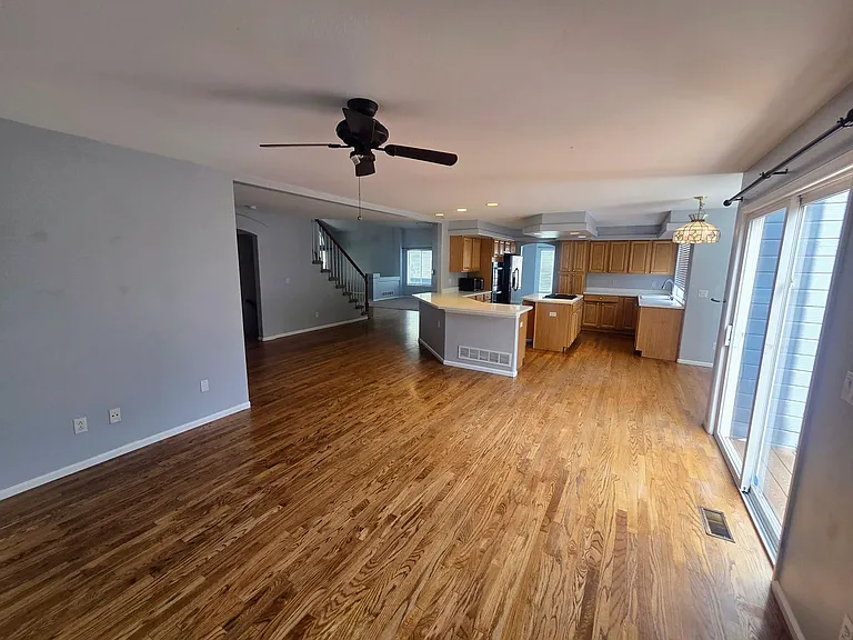 10232 Jill Ave — Photo 5