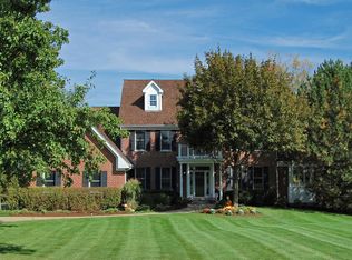 6630 Carriage Way, Long Grove, IL 60047