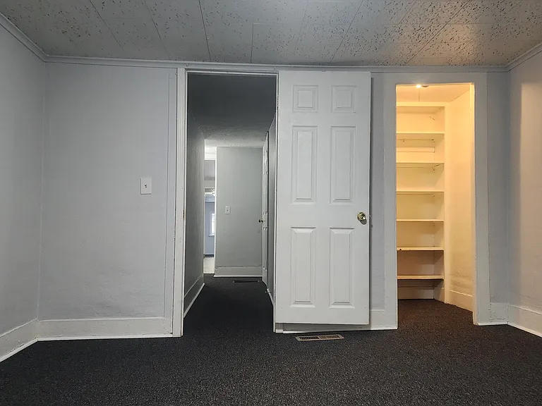 396 Norton St #1 — Photo 16