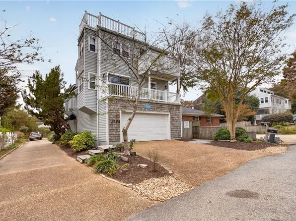 216 67th St #A, Virginia Beach, VA 23451
